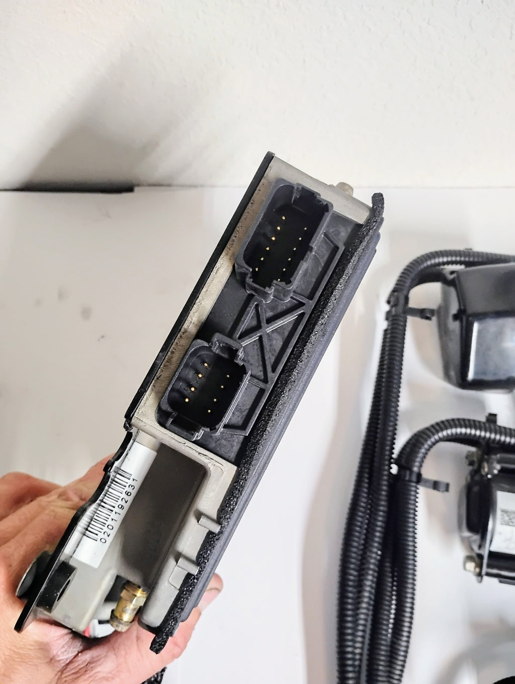 Evinrude 225 HP EMM/ ECU Module Unit with Matched Injectors and Lines