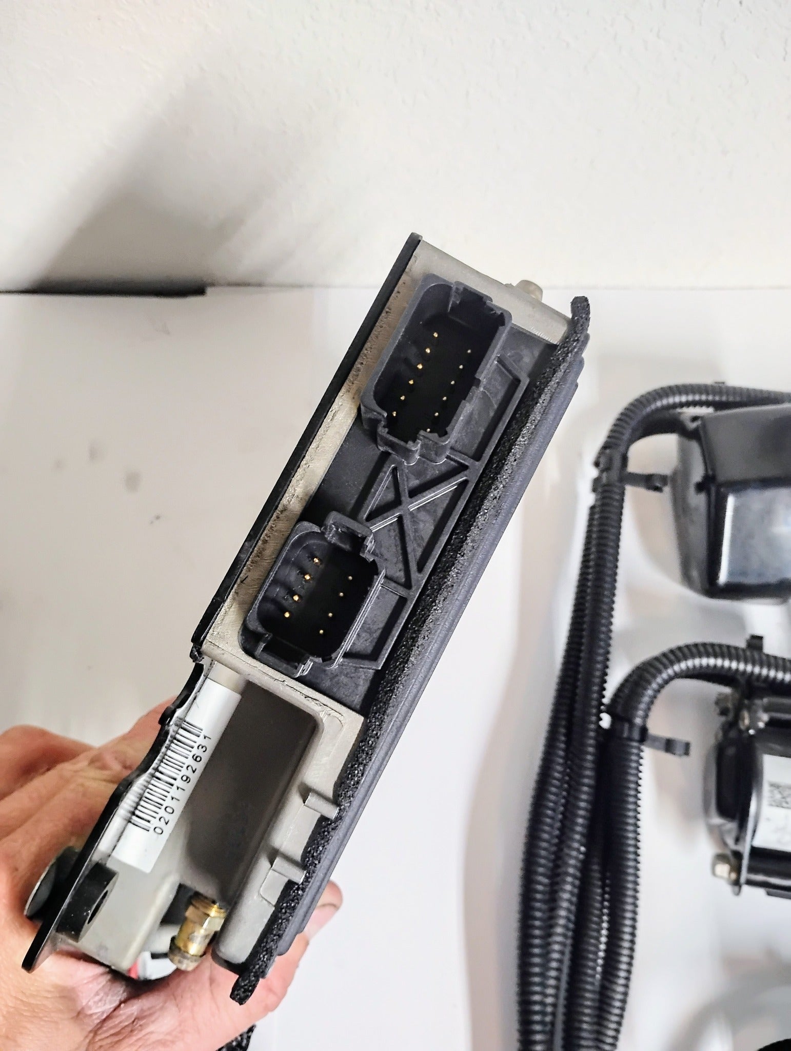 Evinrude 225 HP EMM/ ECU Module Unit with Matched Injectors and Lines