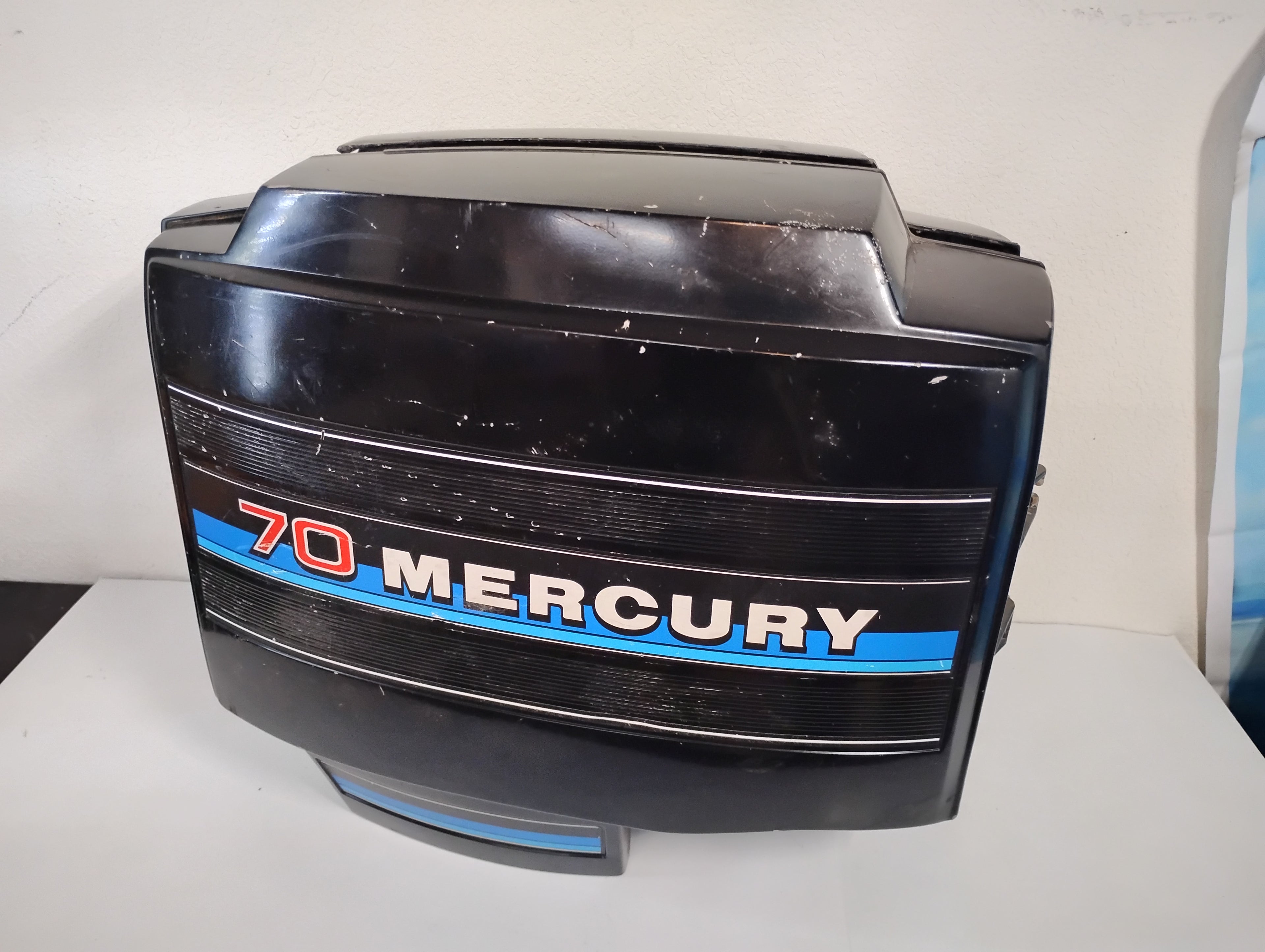 Mercury 70 HP Cowling Clamshell Hood
