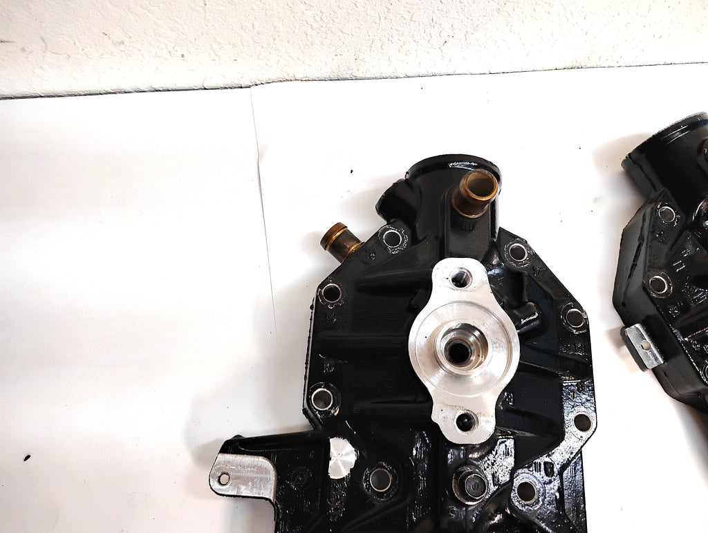 2005 Evinrude 225 HP HO Cylinder Heads Port and Starboard Pair