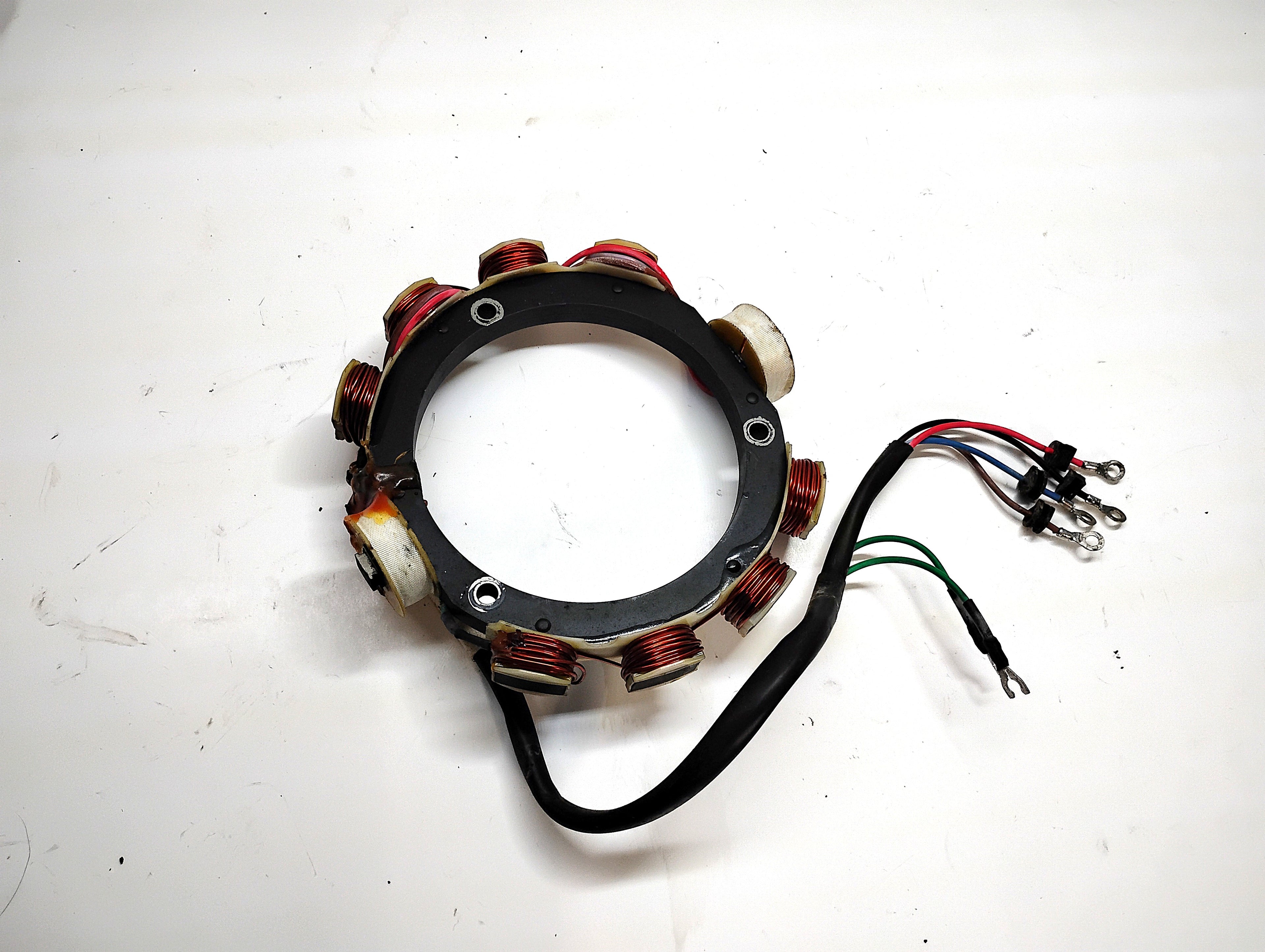 Yamaha 115 HP 2 Stroke Stator Coil Assembly CDI 177-6E5-10 / 020321