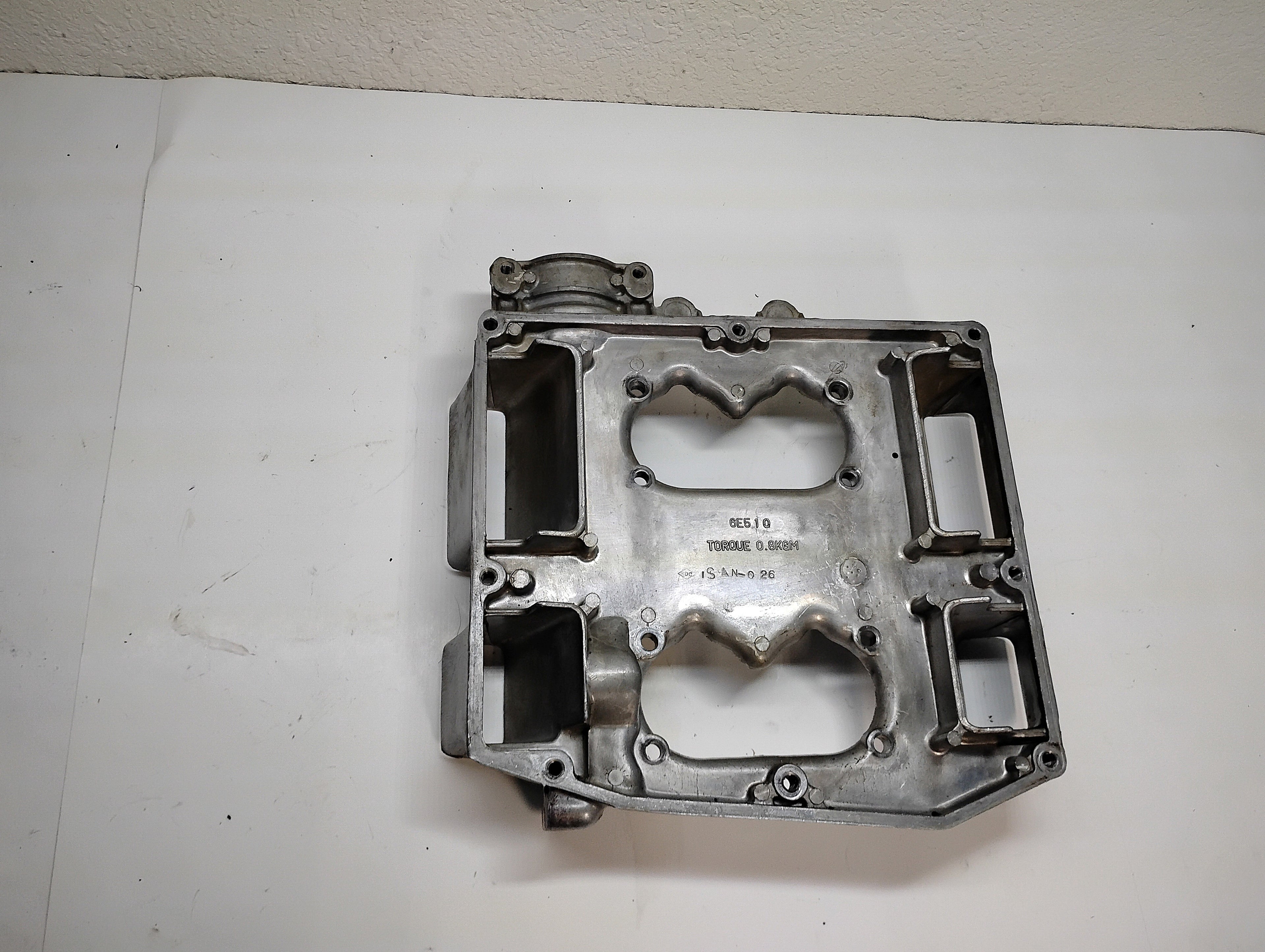 Yamaha 115 HP 2 Stroke Carburetor Intake Breather Plate