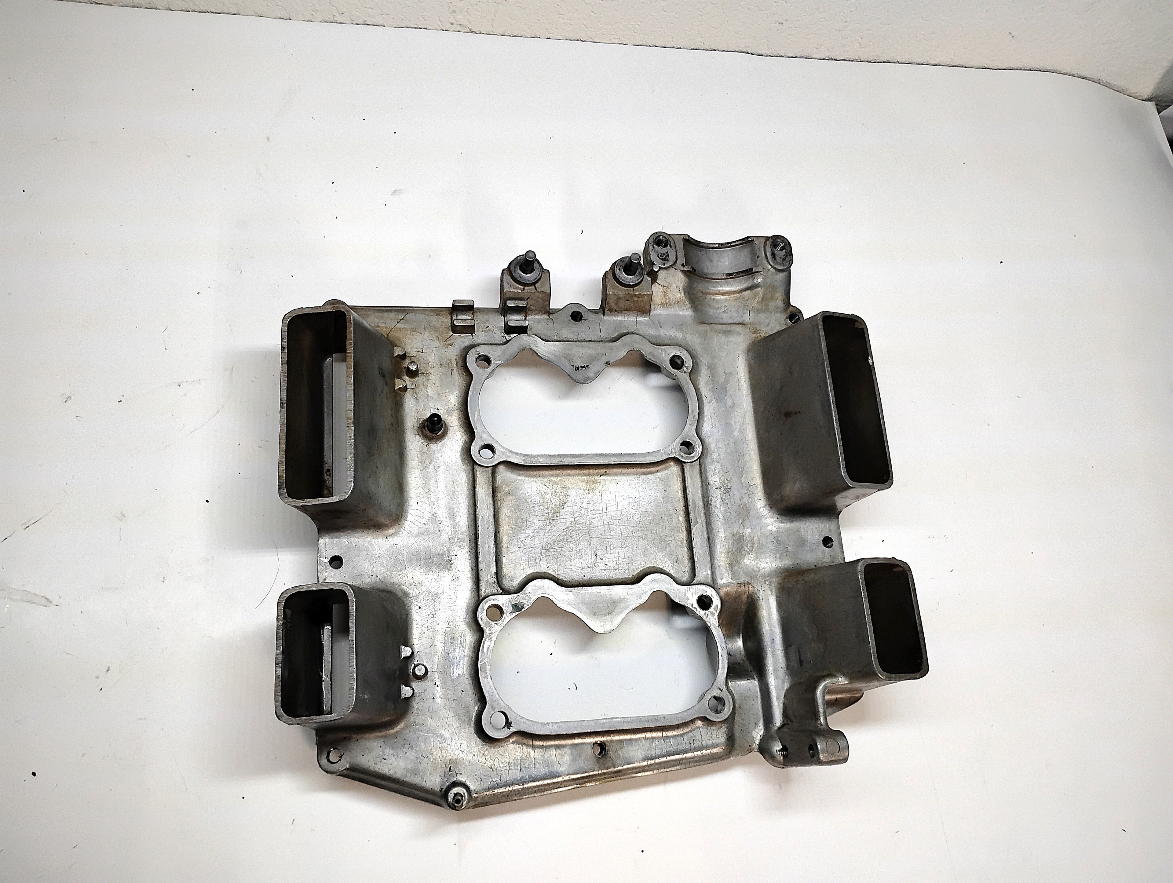Yamaha 115 HP 2 Stroke Carburetor Intake Breather Plate