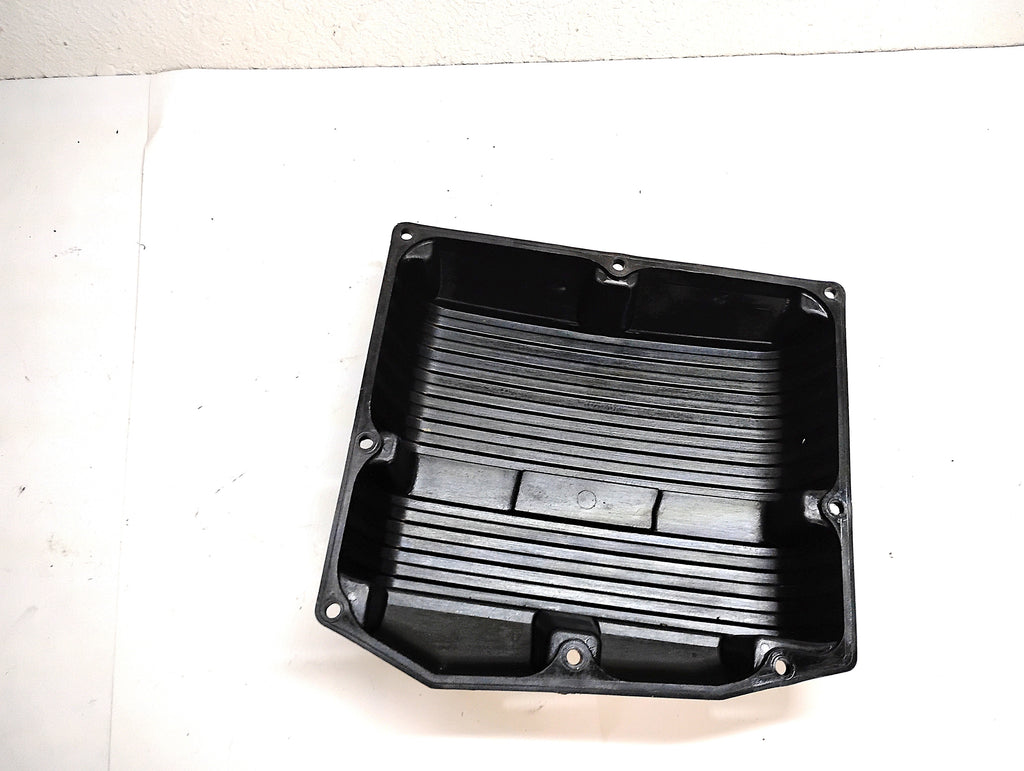 Yamaha 115 HP 2 Stroke Carburetor Breather Plastic Front Cover