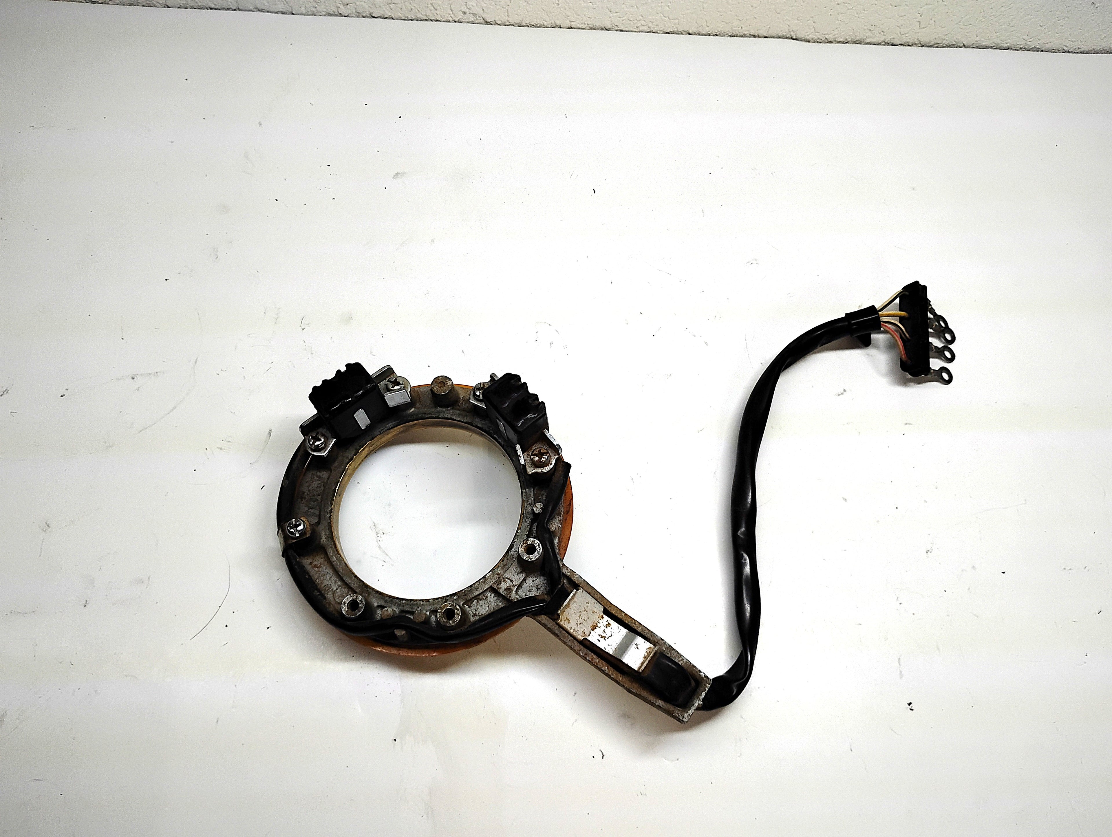 Yamaha 115 HP 2 Stroke Ignition Trigger Coil